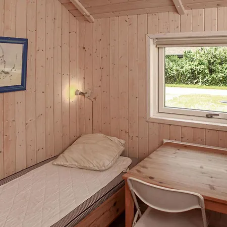 Pet Friendly In With Sauna Dom wakacyjny Frorup